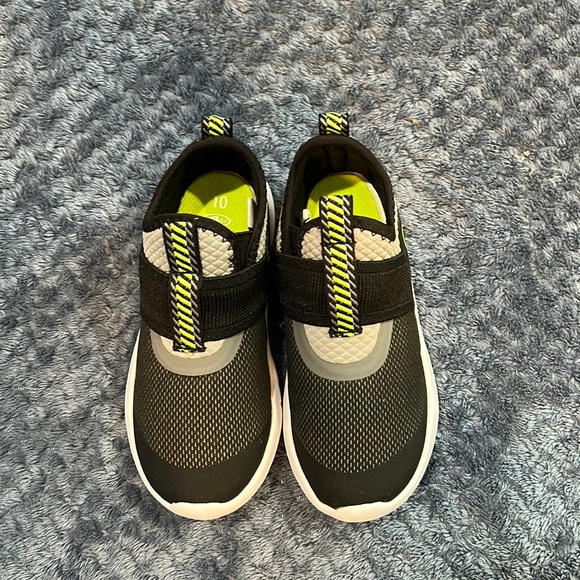 BRAND NEW, UNWORN Athletic Works Memory Foam Slip-On Boys/Toddler size 10 - Picture 5 of 7